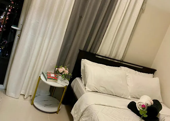 Staycation In Pasay By Mi 4* Manila